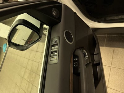 Land Rover Discovery HSE 2018