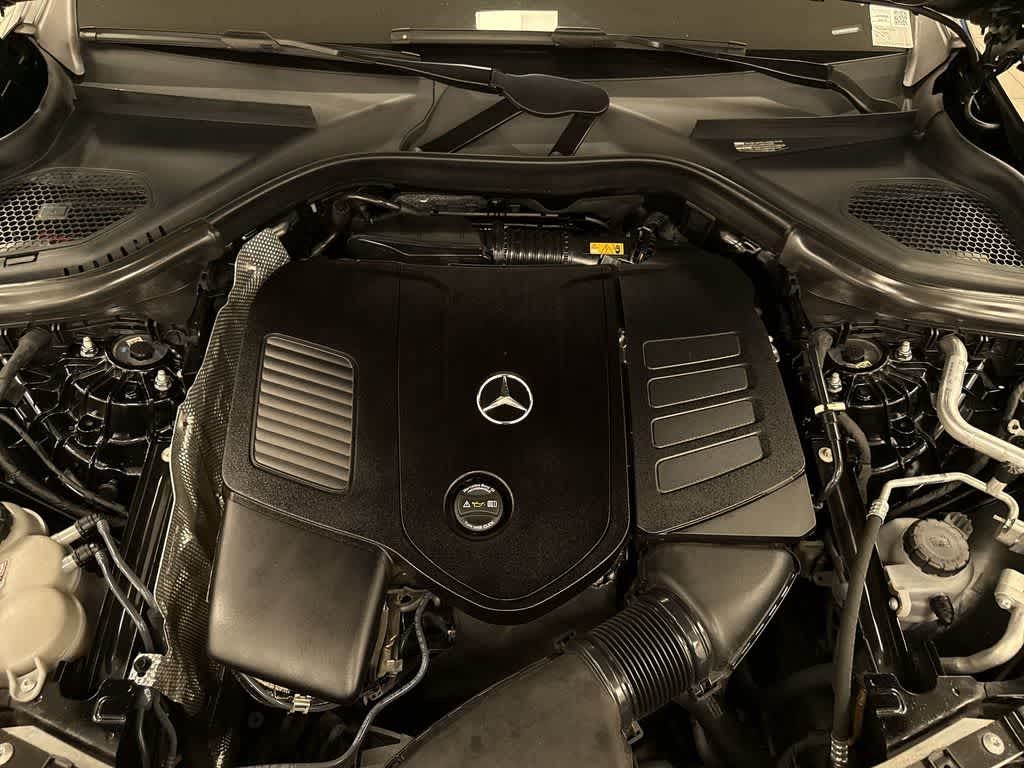 Mercedes-Benz GLC 300 2023 GLC 300