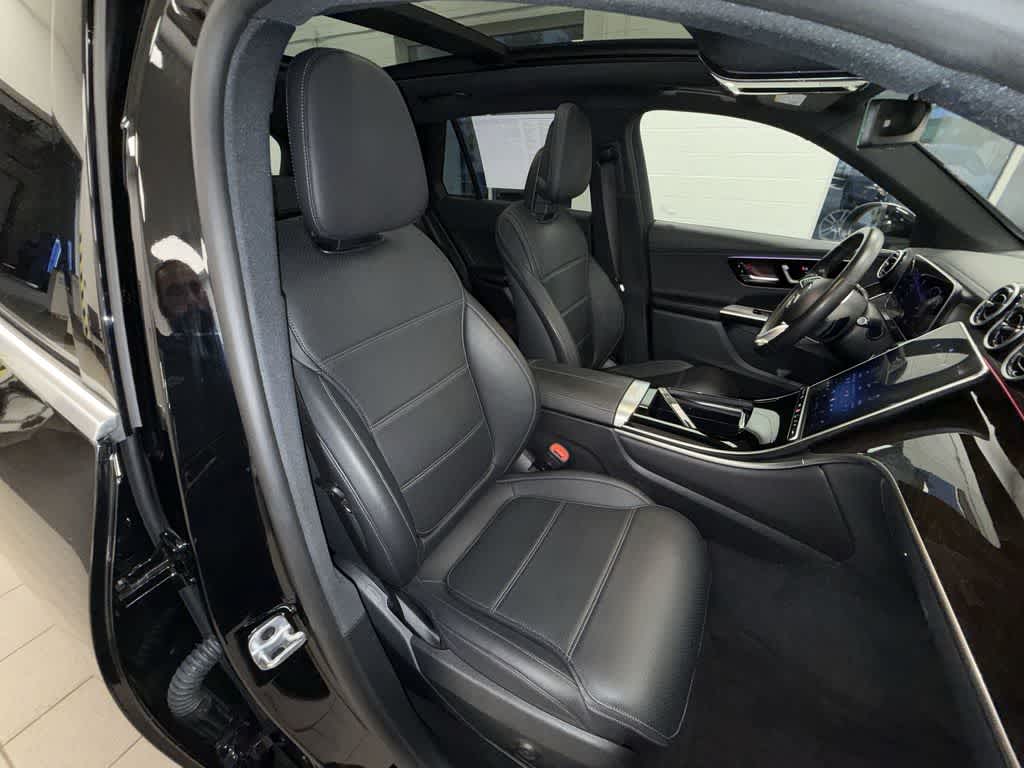Mercedes-Benz GLC 300 2023 GLC 300