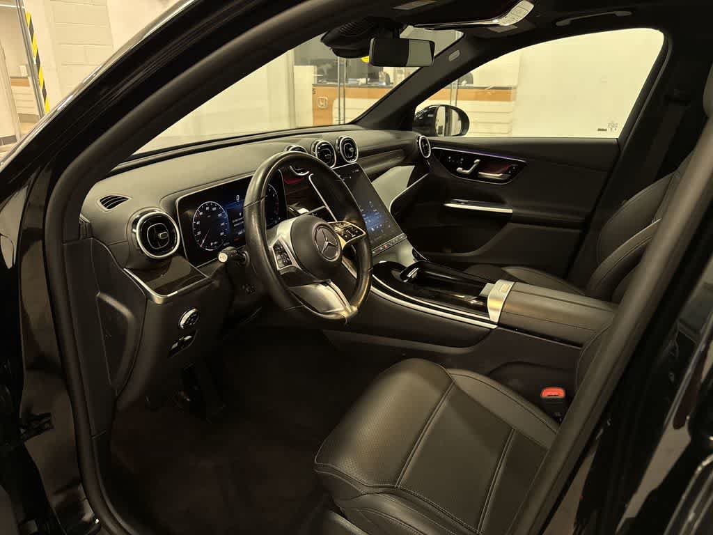Mercedes-Benz GLC 300 2023 GLC 300
