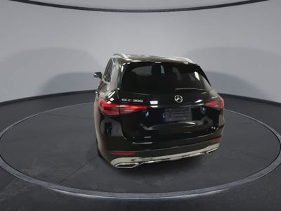 Mercedes-Benz GLC 300 2023 GLC 300
