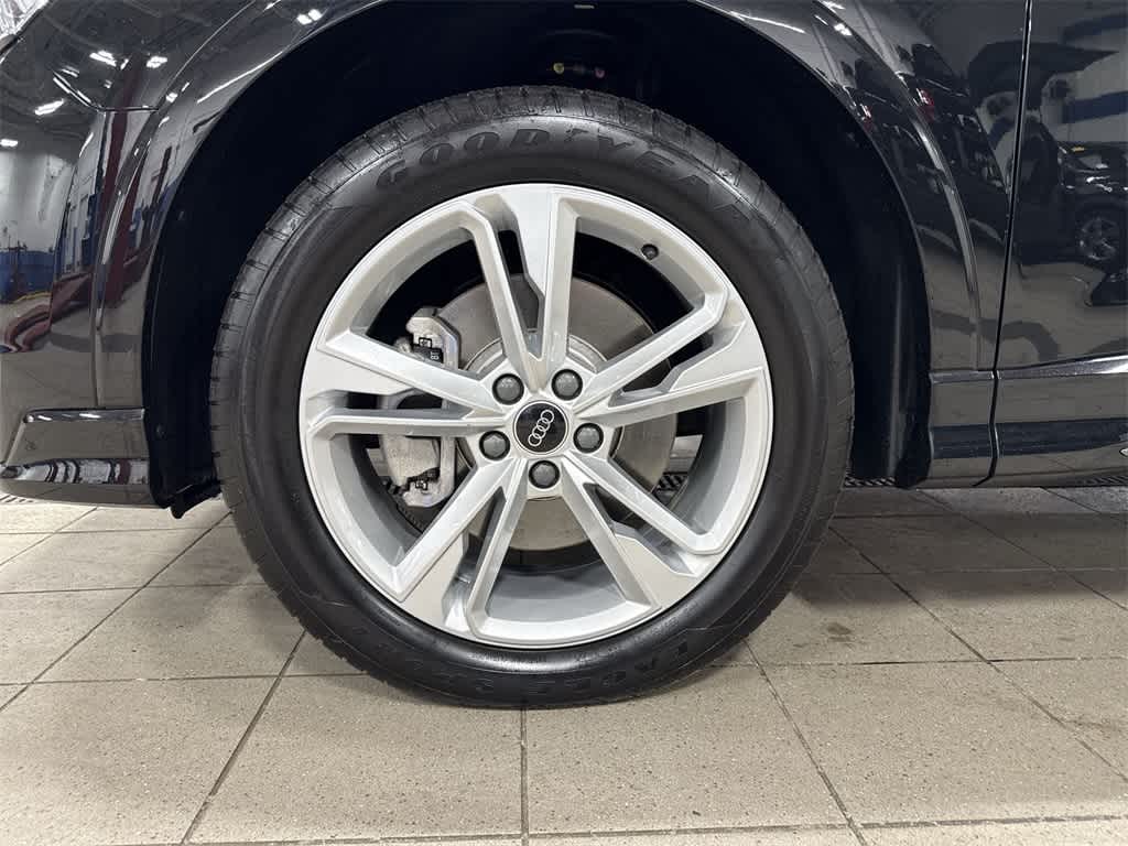 Audi Q3 S line Premium 2024