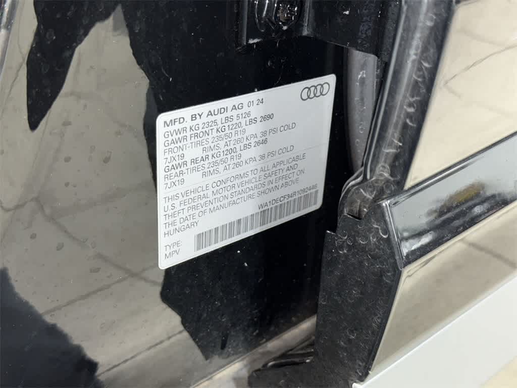 Audi Q3 S line Premium 2024