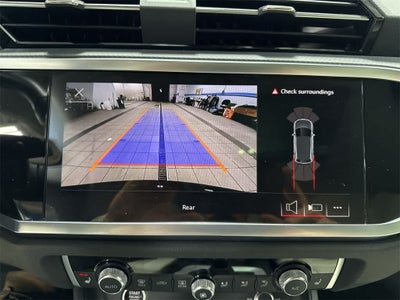 Audi Q3 S line Premium 2024