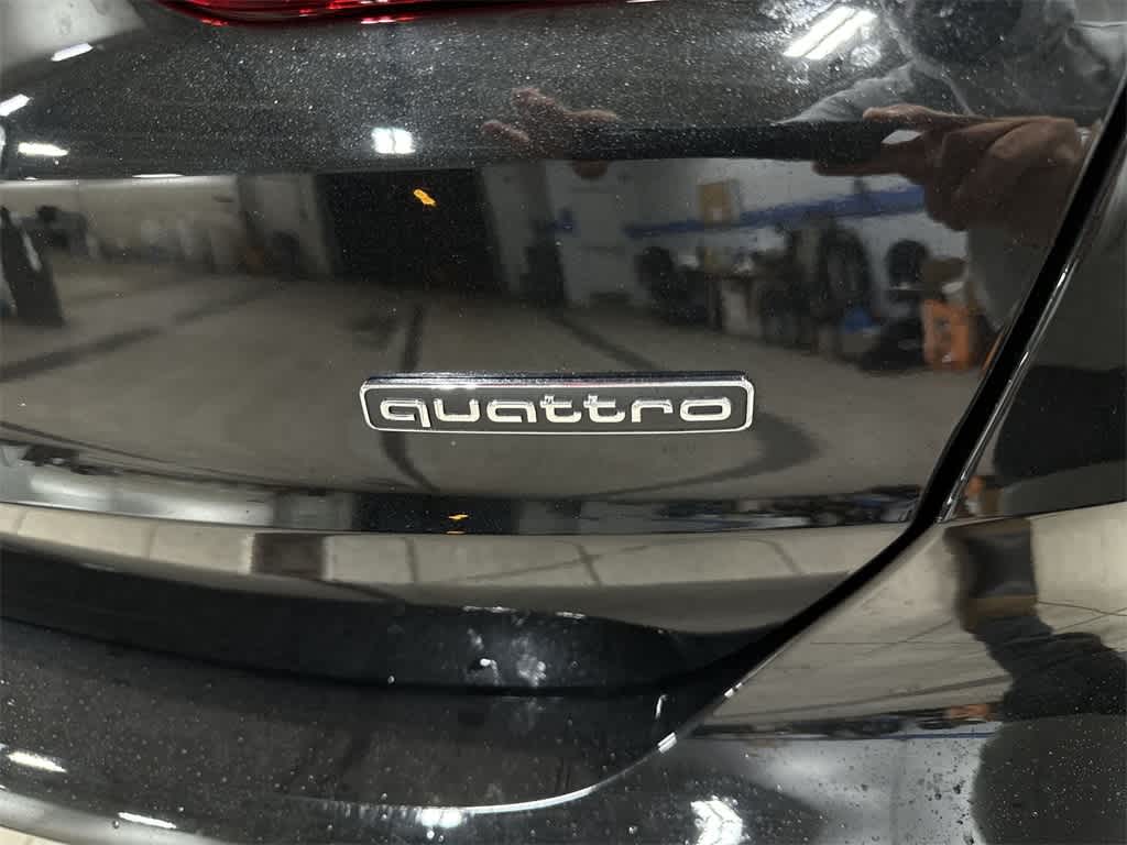 Audi Q3 S line Premium 2024