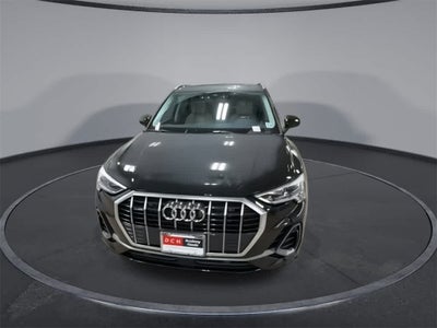 Audi Q3 S line Premium 2024