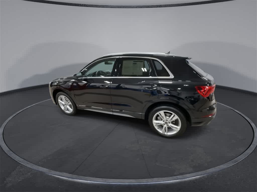 Audi Q3 S line Premium 2024