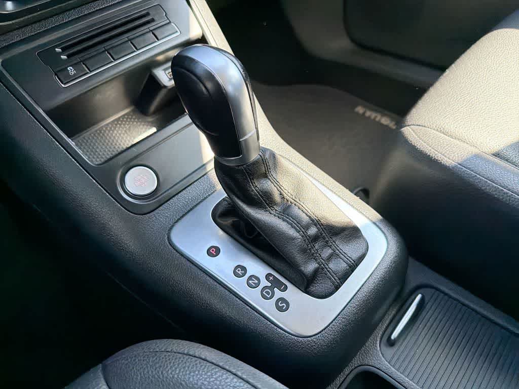 Volkswagen Tiguan S 2016