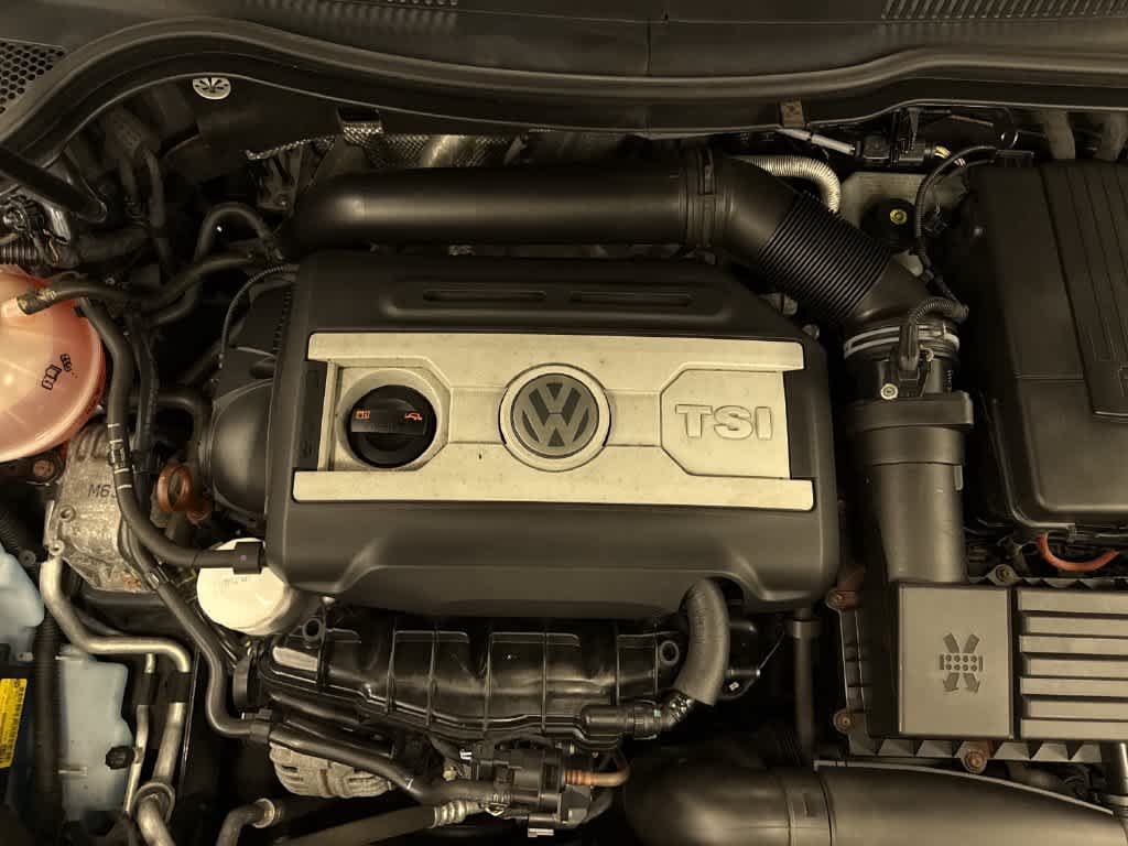 Volkswagen CC Base 2013