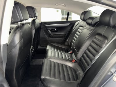 Volkswagen CC Base 2013