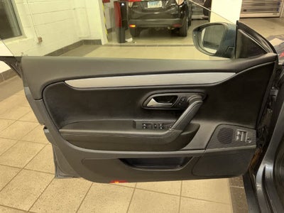 Volkswagen CC Base 2013