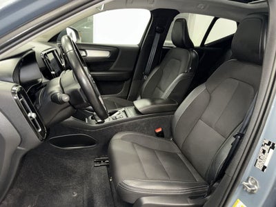 Volvo XC40 Momentum 2020