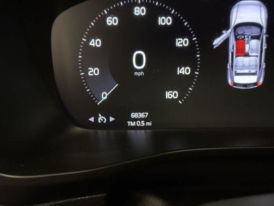 Volvo XC40 Momentum 2020
