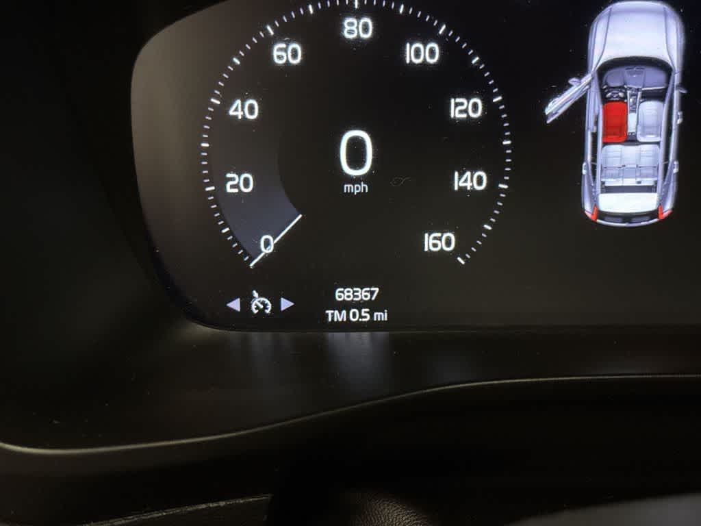 Volvo XC40 Momentum 2020
