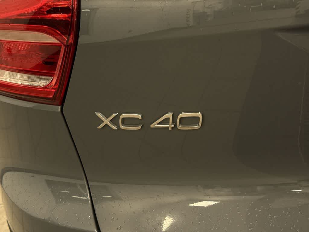 Volvo XC40 Momentum 2020