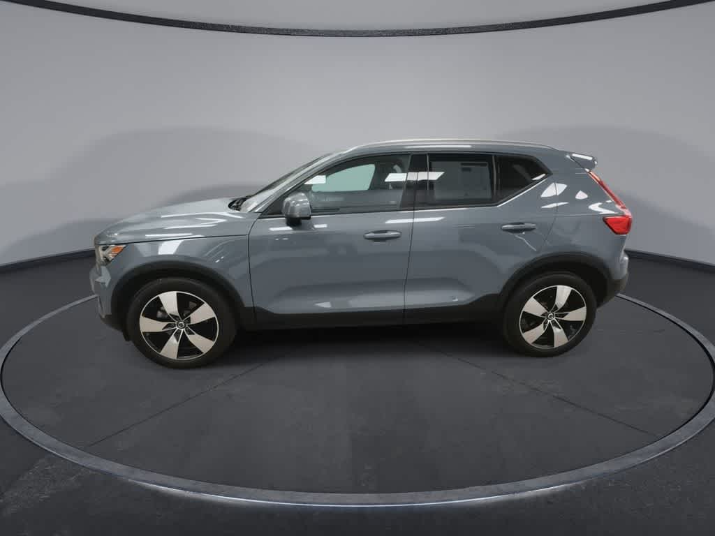 Volvo XC40 Momentum 2020