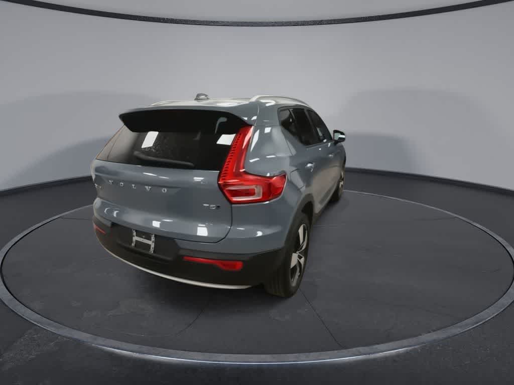Volvo XC40 Momentum 2020