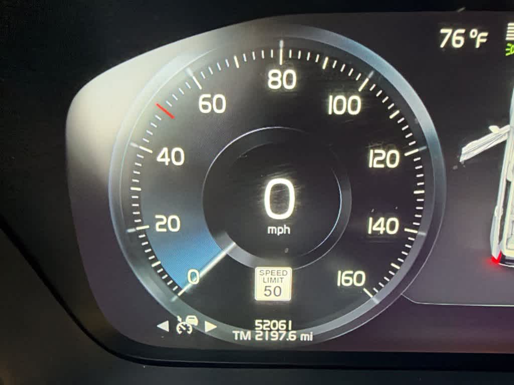 Volvo XC90 Momentum 2018