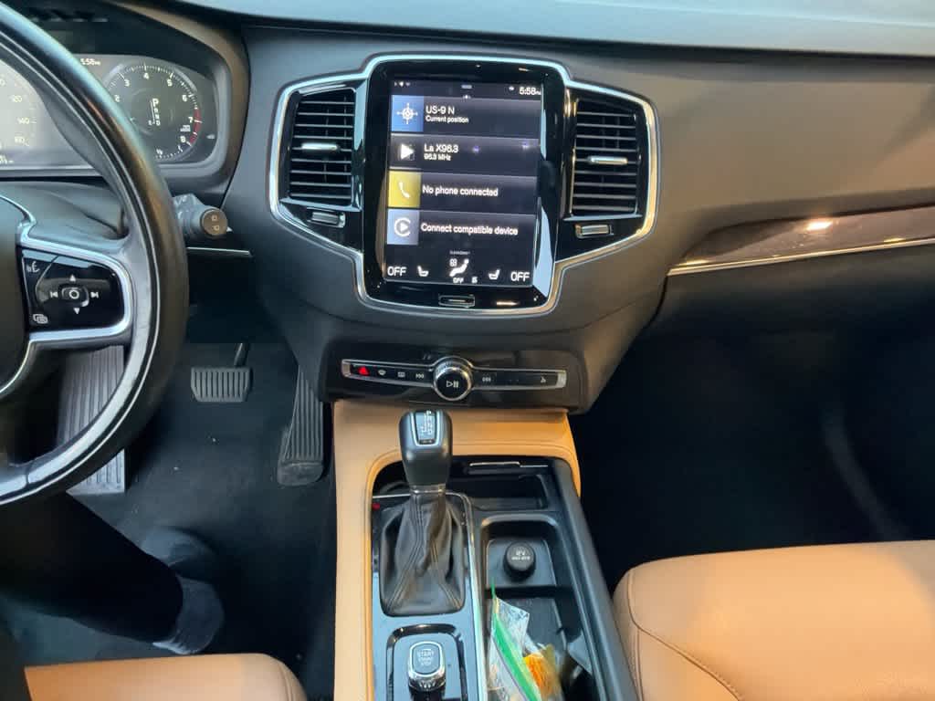 Volvo XC90 Momentum 2018