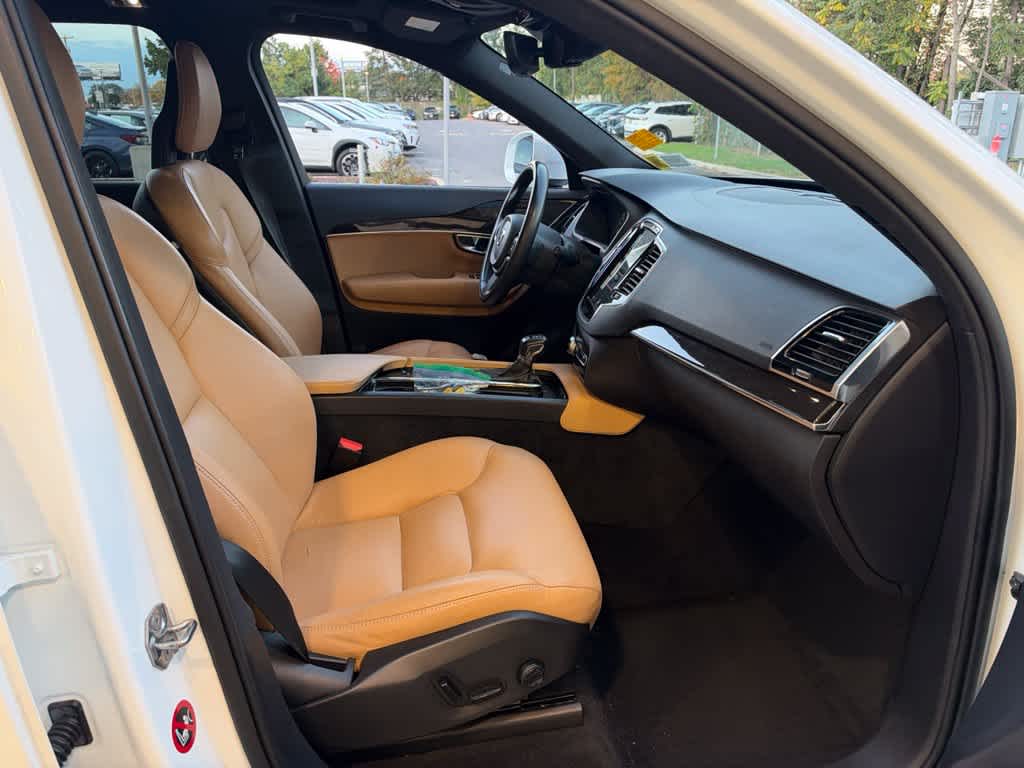 Volvo XC90 Momentum 2018
