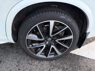 Volvo XC90 Momentum 2018