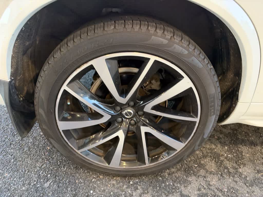 Volvo XC90 Momentum 2018