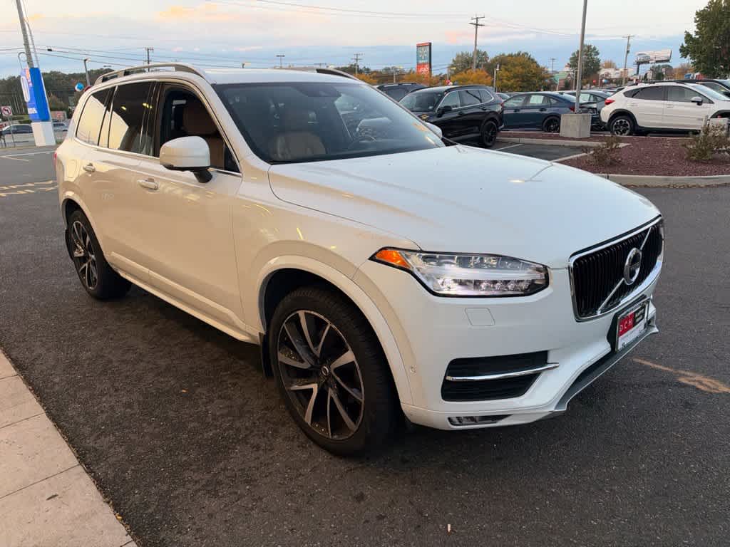 Volvo XC90 Momentum 2018
